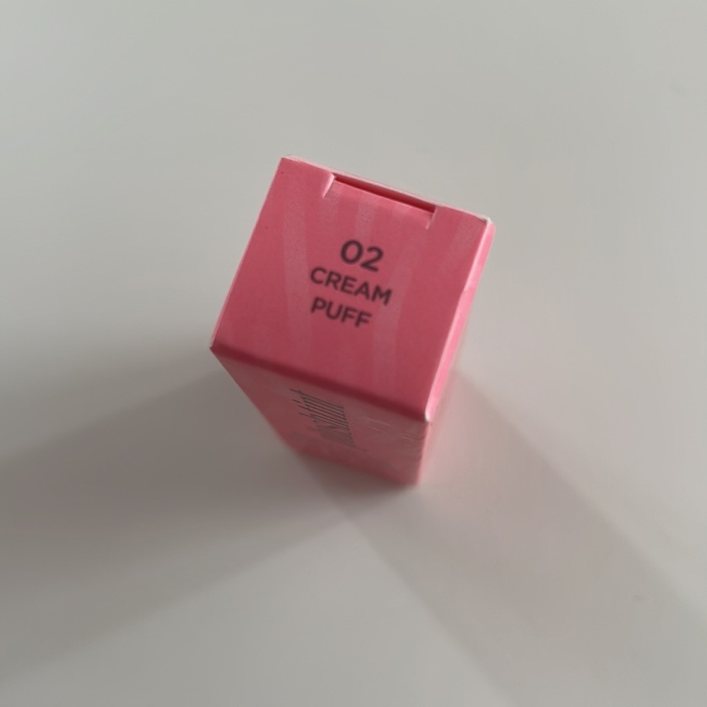 BENEFIT COSMETICS
Plush Tint
Deluxe mini in Cream Puff - Picture 3 of 3